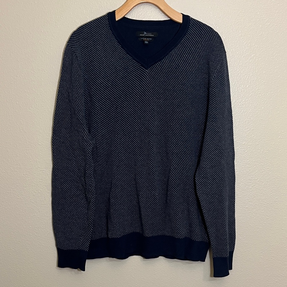 Marc Anthony Navy Gray Sweater